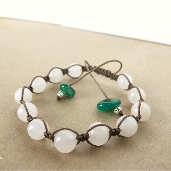 Handmade} Aventurine w/ Jade Accents Bracelet - Picture 3 of 4